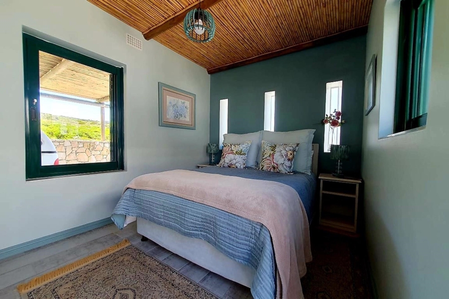 4 Bedroom Property for Sale in Fynbosstrand Western Cape